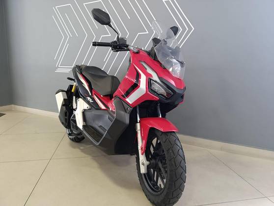 HONDA ADV 